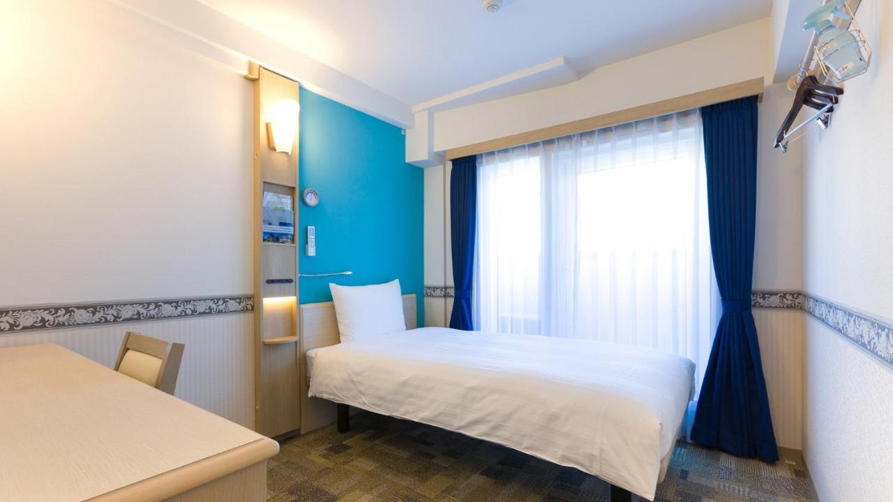 Toyoko Inn Matsudo Eki Higashi Guchi Dış mekan fotoğraf